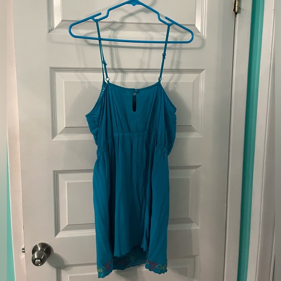 Forever 21 blue embroidered dress size large - Picture 2 of 4